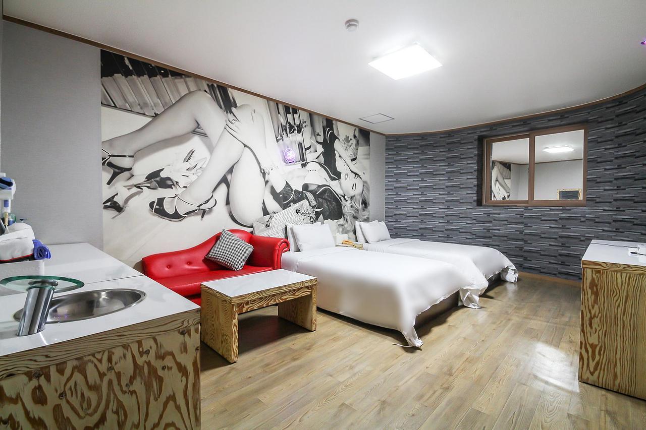 Hotel Lie جيوجي المظهر الخارجي الصورة