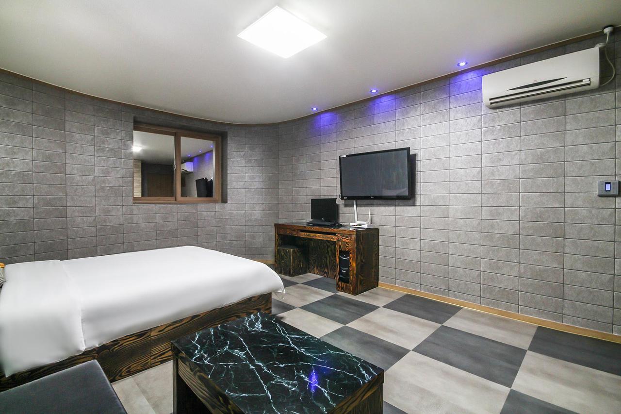 Hotel Lie جيوجي المظهر الخارجي الصورة
