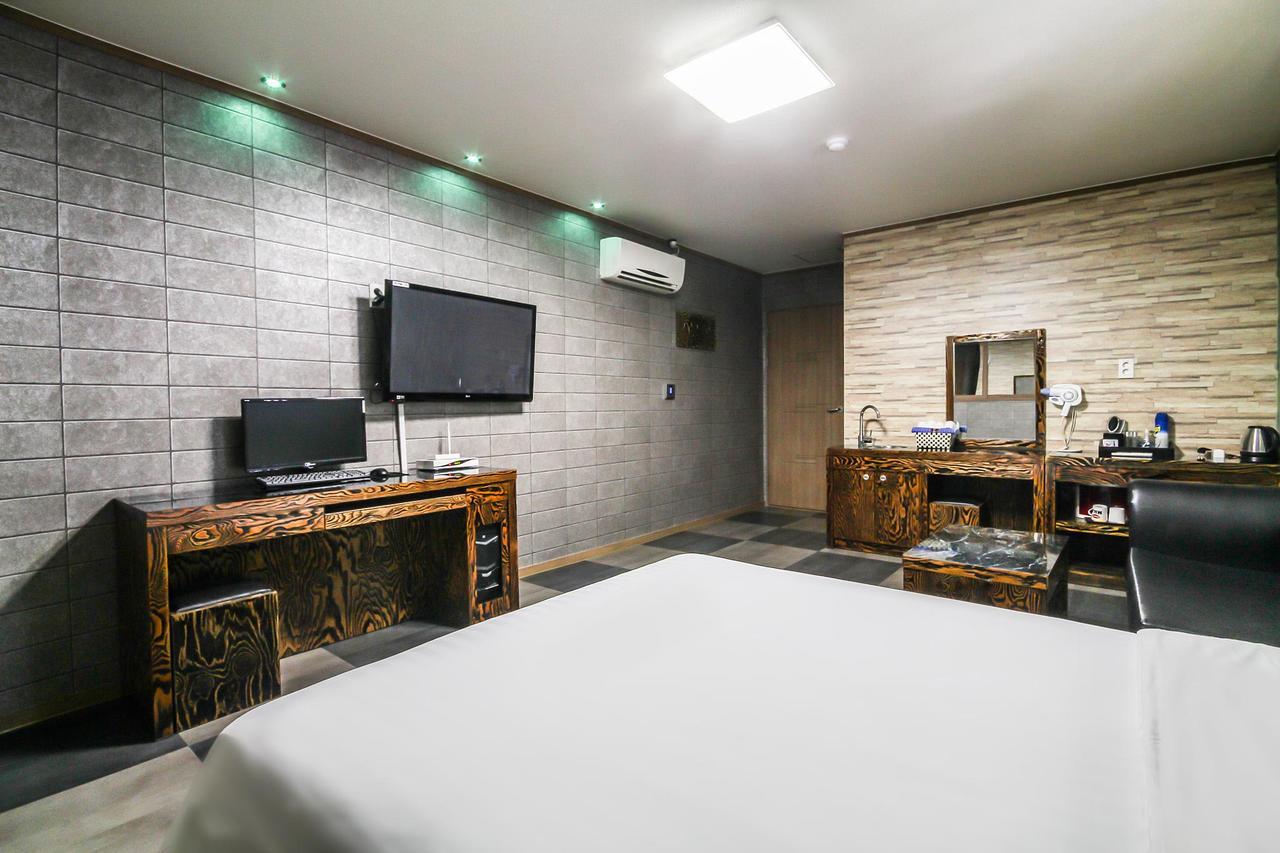 Hotel Lie جيوجي المظهر الخارجي الصورة